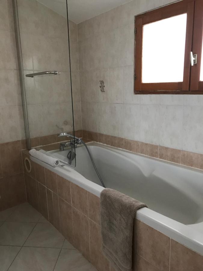 L'Ensoleillee Villa Ménerbes Екстериор снимка